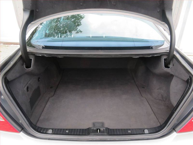 Mercedes-Benz Třídy E (2003) E 320 CDI , Automat, po STK - fotka 14 z 16