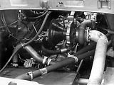 Ke čtyřválci přidal turbodmychadlo KKK, a protože ladit turbo s karburátory bylo poměrně náročné, ve voze se objevilo vstřikovací čerpadlo Schäfer z BMW 2002. Výsledkem byl výkon 238 koní při 6000 ot/min a maximálka podle použitých převodů až 250 km/h.