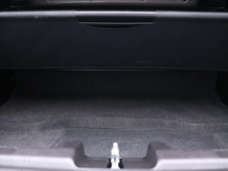 Mercedes-Benz SLK 3,2 32AMG 260kW AT 66tkm DPH - fotka 18 z 34