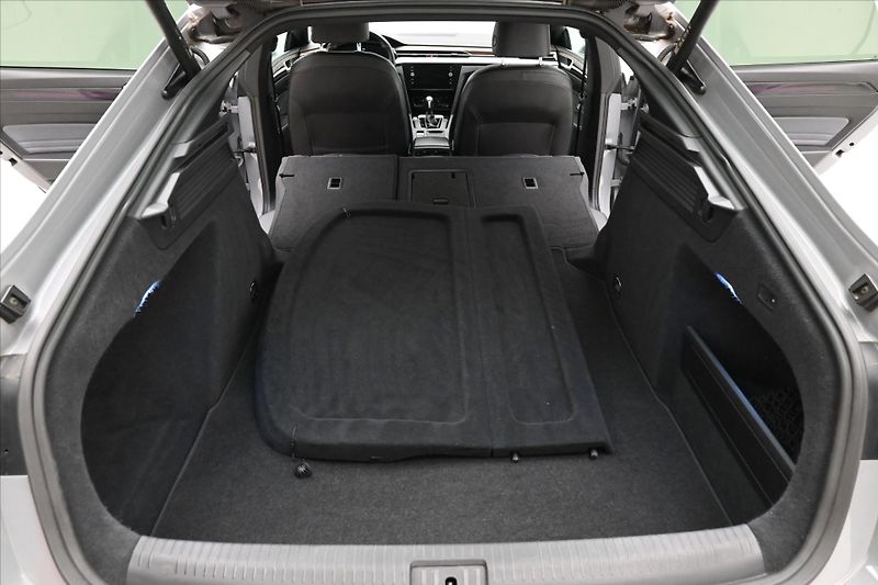 Volkswagen Arteon 2,0 TDI 147 kW DSG 4x4 ELEGANC - fotka 11 z 33