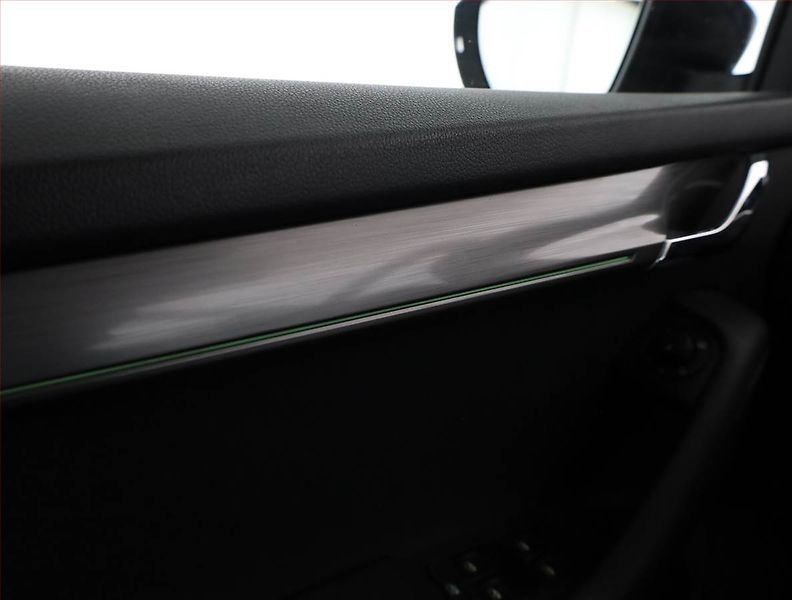 Škoda Octavia (2017) Style 1.8 TSI, Automat - fotka 19 z 21