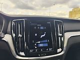 Volvo V60 B4 2.0/145kW 1.majitel 4x4 - náhled 19