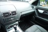 Mercedes-Benz Třídy C 320CDi 165KW, AVANTGARDE. - náhled 30