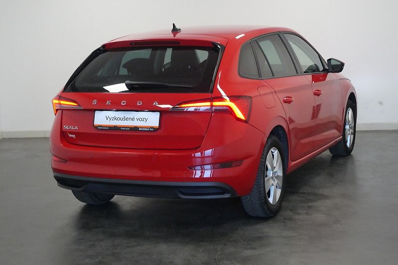 Škoda Scala - fotka 2 z 25