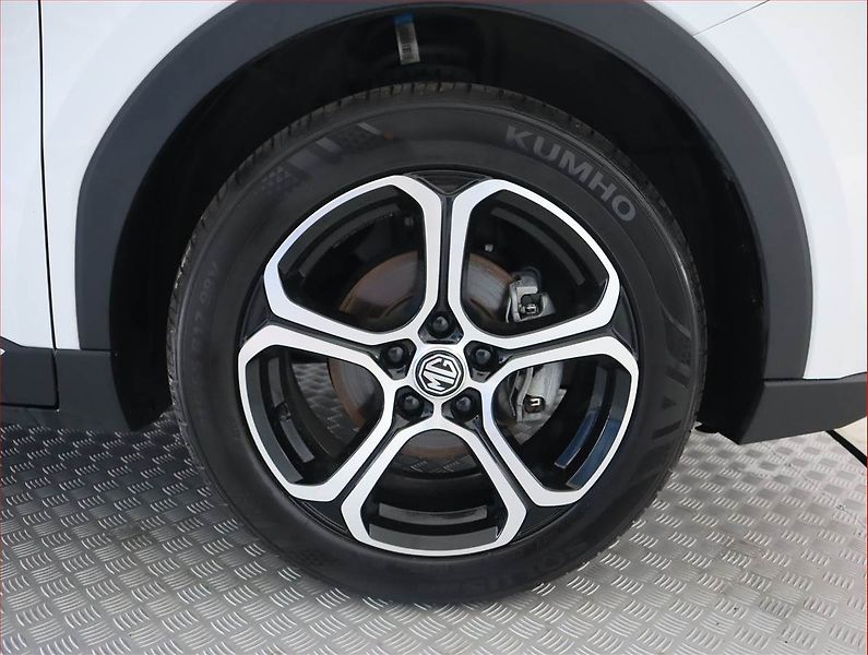 MG ZS (2025) 1.5 i - fotka 15 z 22