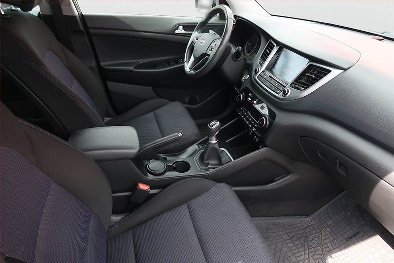 Hyundai Tucson (2016) 1.7 CRDi, ČR,1.maj, Navi - fotka 9 z 17
