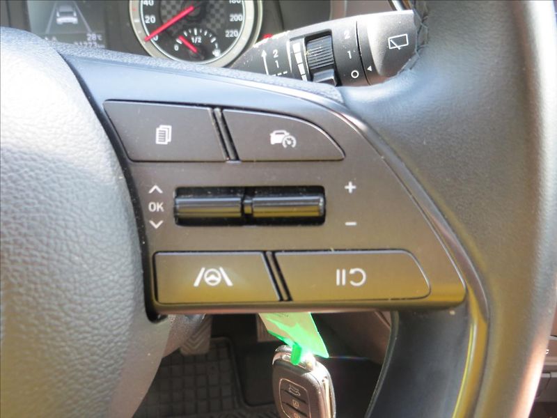 Hyundai Bayon 1,0 tGDI 74kW Comfort Club ČR - fotka 18 z 22