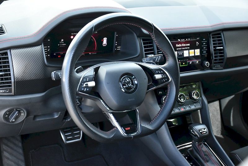 Škoda Kodiaq (2024) RS 2.0 TSI 180 kW 4x4 DSG - fotka 14 z 34