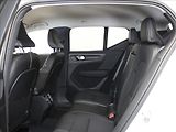 Volvo XC40 2,0 D4 AWD Mom.PRO Pilot Tažné - náhled 7