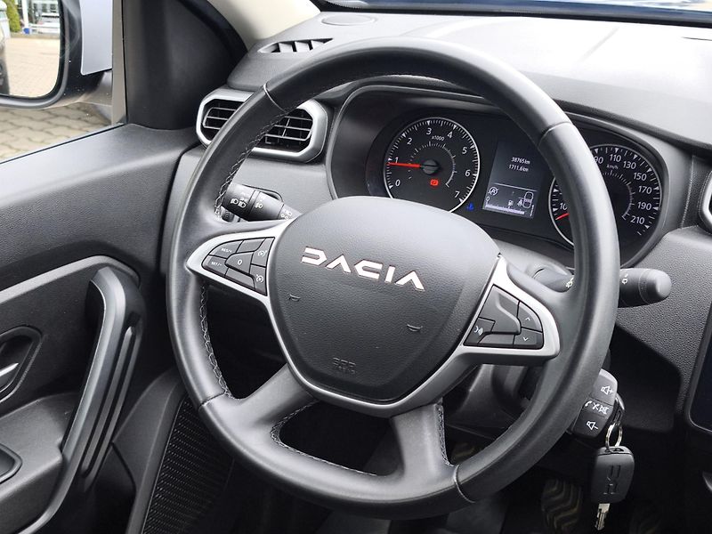 Dacia Duster 2023 ČR 1.0 ECO-G Expression - fotka 8 z 30