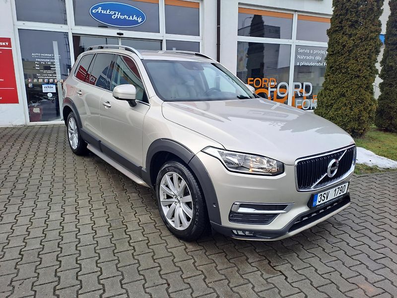 Volvo XC90 (2016) 2,0 D5 AWD DRIVE-E INSCRIPTION - fotka 3 z 35
