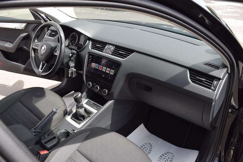 Škoda Octavia (2019) 1.5TSI 110kw AMBITION TAŽ WEB - fotka 36 z 50