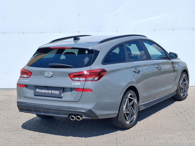 Hyundai i30 1.5 T-GDI MHEV DCT N-Line - fotka 2 z 23