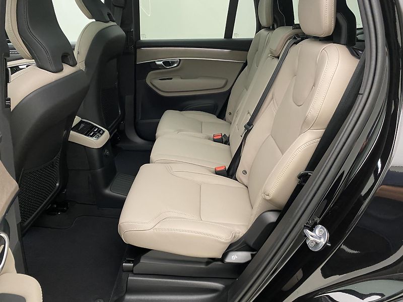 Volvo XC90 (2026) T8 AWD Plug-in BRIGHT PLUS 7m - fotka 6 z 71