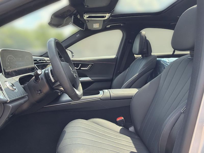 Mercedes-Benz Třídy E E 220d 4M, 1 majitel - fotka 13 z 16