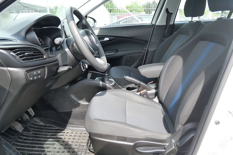 Fiat Tipo - fotka 5 z 6