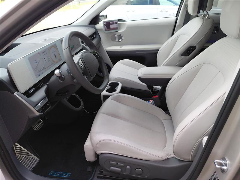 Hyundai Ioniq POWER4×2 STYLE PREM TECH - fotka 11 z 27