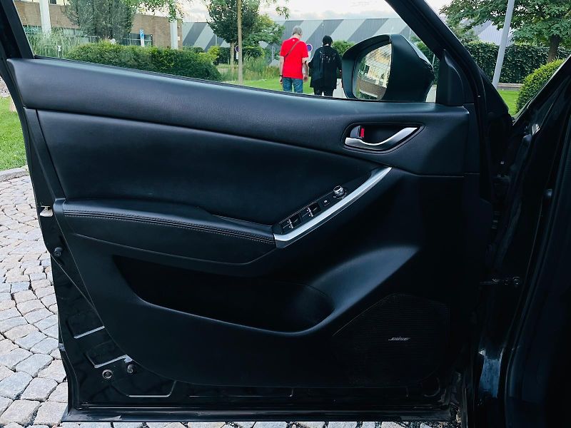 Mazda CX-5 2.5i 4x4 AUT KAMERA LED VÝHŘEV - fotka 23 z 45