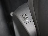 Peugeot 2008 (2013) 1.6 e-HDi, Automat, Navi - náhled 22