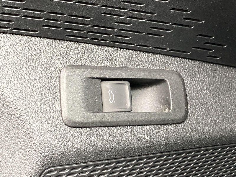 Škoda Octavia (2025) Combi 2.0 TDI DSG Top Selectio - fotka 24 z 38