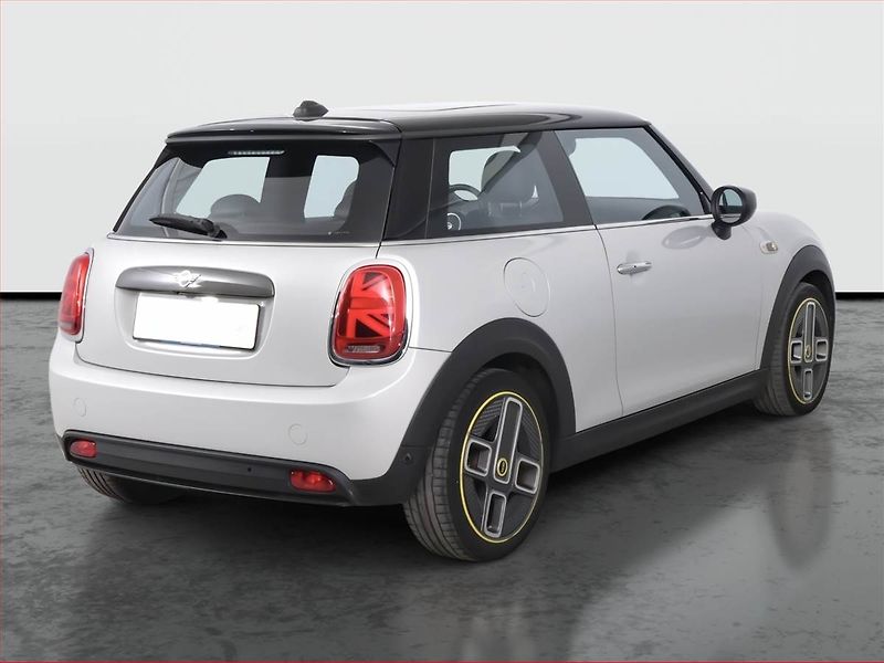 Mini Ostatní (2020) Cooper SE 32 kWh, SoH 96% - fotka 5 z 19