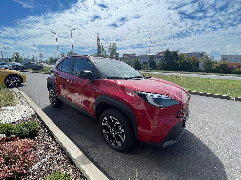Toyota Yaris Cross 1.5 Hybrid 130k FWD Style - fotka 16 z 27