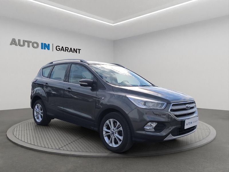 Ford Kuga (2019) 2.0 TDCi 110kW, 4x4, ČR, 1. Ma - fotka 3 z 25