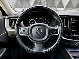 Volvo XC60 B4 AWD MOMENTUM, KAMERA, ACC, - náhled 12