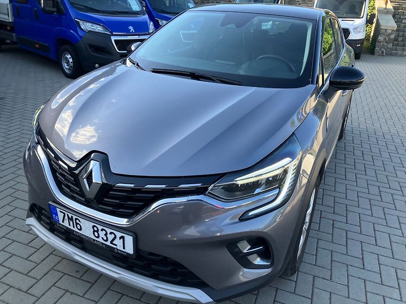 Renault Captur (2023) INTENS TCE 140 EDC 1.MAJ.ČR - fotka 15 z 33