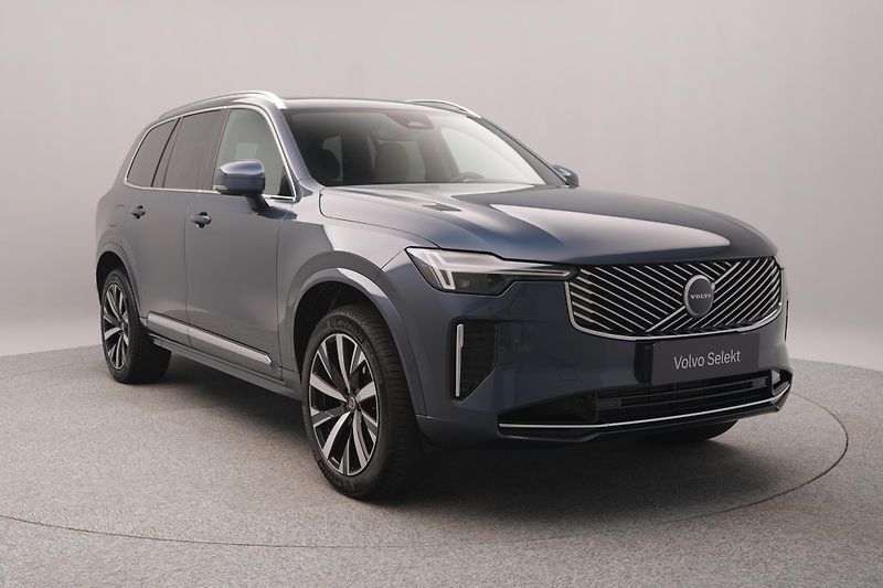 Volvo XC90 T8 AWD RECHARGE BRIGHT PLUS CZ - fotka 13 z 48