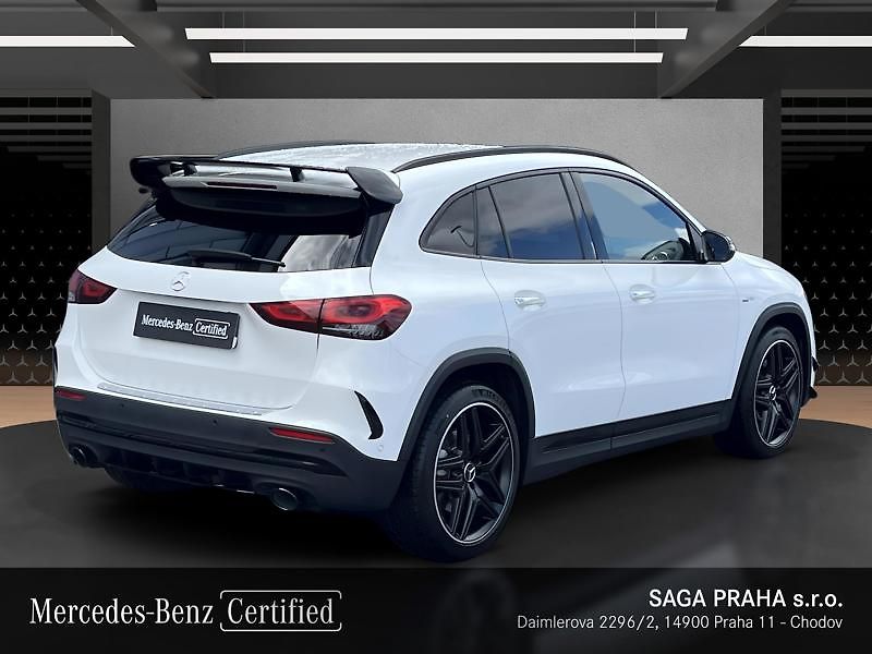 Mercedes-Benz GLA Mercedes-AMG 35 4MATIC Aero - fotka 4 z 18