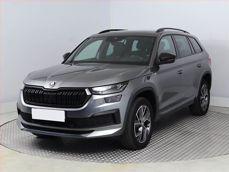 Škoda Kodiaq (2022) Sportline 2.0 TDI - fotka 2 z 24