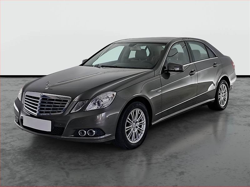 Mercedes-Benz Třídy E (2009) E 220 CDI, Automat, Kůže, Navi - fotka 2 z 20