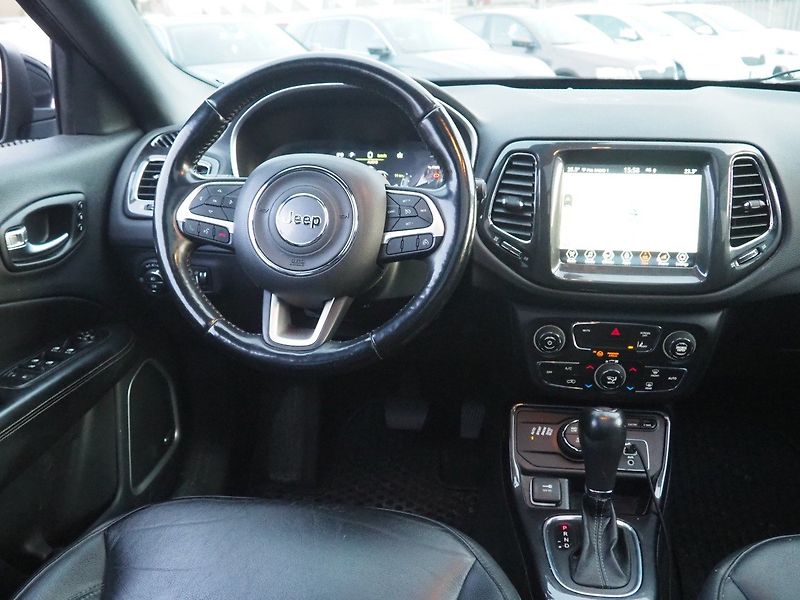 Jeep Compass (2021) 1.3iPHEV 4Xe 177kW S AT,PANO - fotka 20 z 36