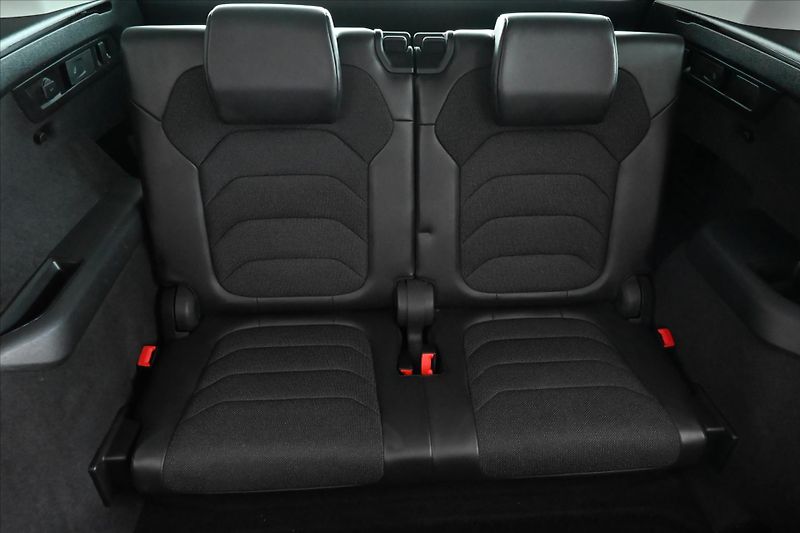 Škoda Kodiaq 1,5 TSI 110kW 7míst Business E - fotka 27 z 30