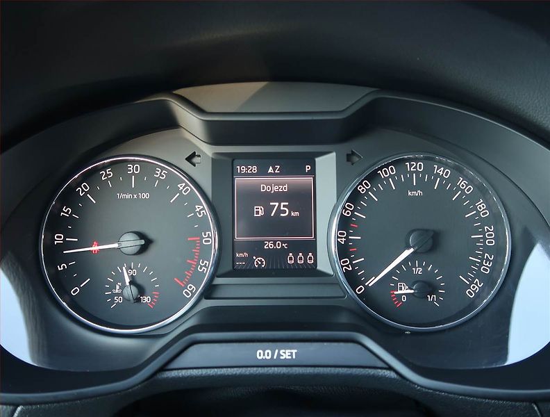 Škoda Octavia (2015) 2.0 TDI, 4X4, Automat - fotka 11 z 25