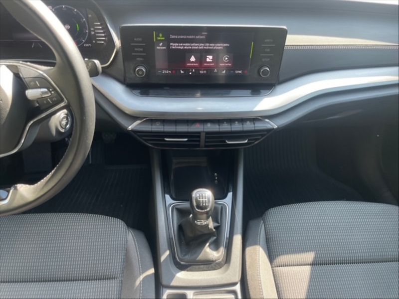 Škoda Octavia 1,0 TSI 81 Ambition - fotka 10 z 11