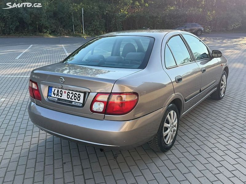 Nissan Almera (2005) 1.5i, 72kw Nová STK - fotka 5 z 16