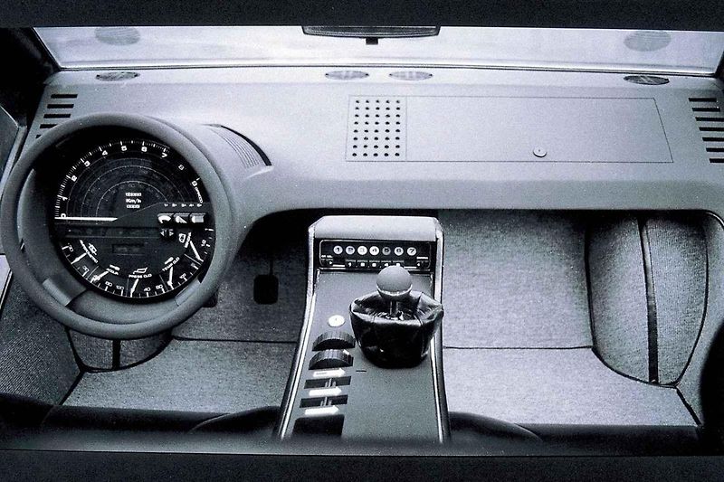 Koncept Maserati Boomerang z roku 1972