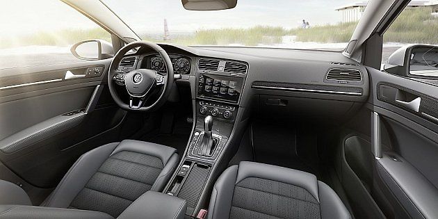 Volkswagen Golf Variant.