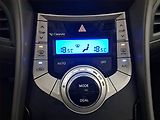Hyundai Elantra (2012) 1.6, Tempomat, Park. senzory - náhled 19