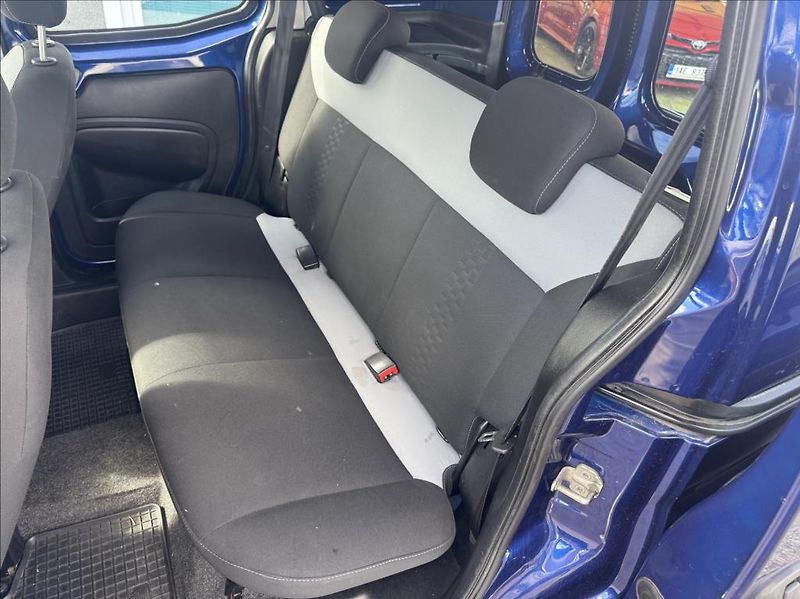 Fiat Fiorino 1,3 JTD - fotka 12 z 16