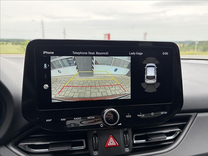 Hyundai i30 1,5 T-GDI N-Line - fotka 9 z 19