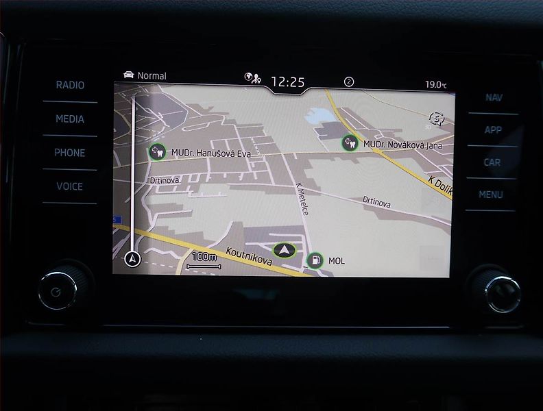 Škoda Kodiaq (2023) Sportline 2.0 TSI - fotka 23 z 27