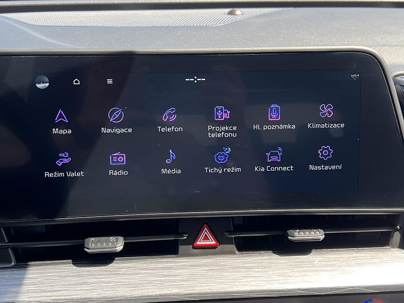 Kia Sportage (2023) 1.6TGDI*110kW*Exclusive - fotka 17 z 39