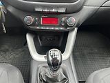 Kia Ceed (2015) 1,6 GDi 99 Kw ČR!!! - náhled 14