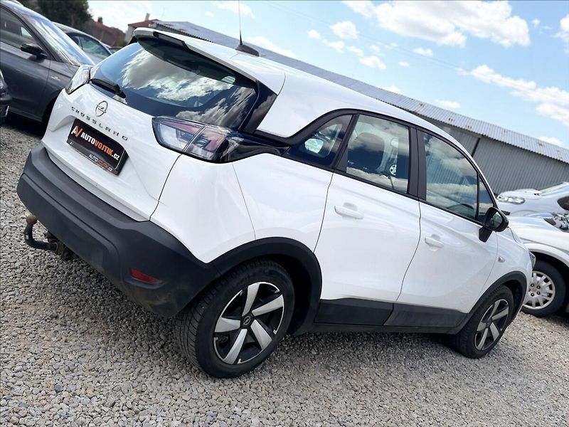 Opel Crossland 1,2 i 39tKm 1.MAJITEL ČR - fotka 5 z 27