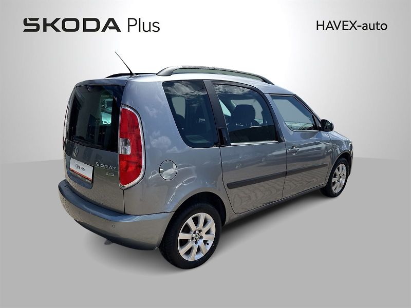Škoda Roomster (2011) 1.2 TSI Ambition - fotka 2 z 24