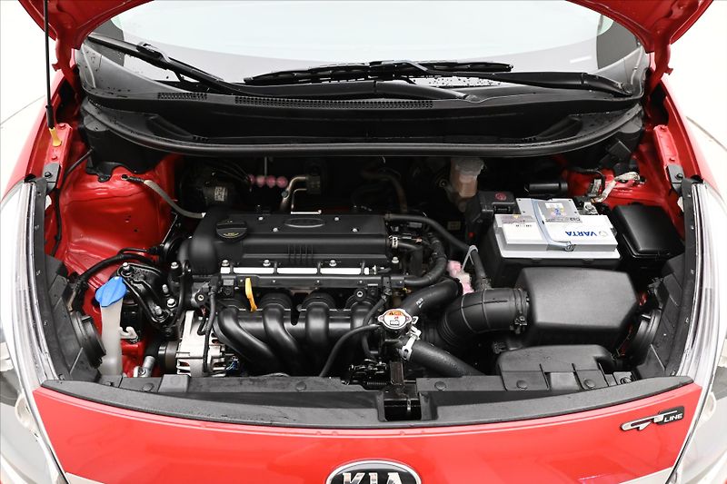 Kia Rio 1,4 CVVT 80kW KLIMA Manuál Zár - fotka 9 z 29