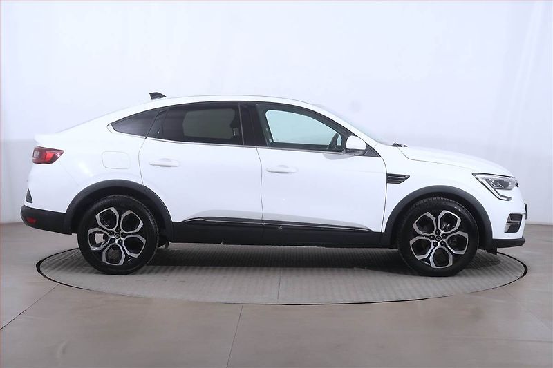 Renault Arkana (2021) Intens E-Tech, Automat - fotka 6 z 20